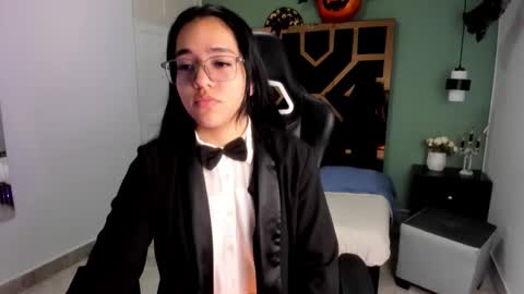 Billie online show from November 4, 7:24 pm