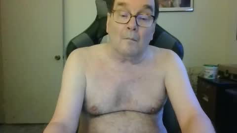 Snapshot of bink195234 chatting on September 19, 8:53 pm Bink195234 online show from September 19, 8:53 pm