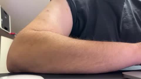 bipeni online show from December 5, 1:52 pm