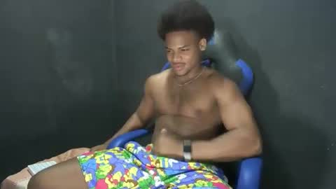 tu morenito online show from October 23, 8:51 pm