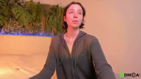 Jenny online show from January 9, 4:28 pm