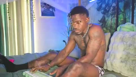 Snapshot of black_mamba2969 chatting on October 8, 10:40 pm black_mamba2969 online show from October 8, 10:40 pm