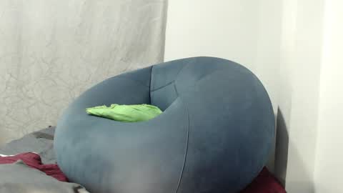 black_penis22 online show from February 4, 12:40 am