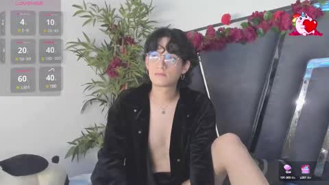 B L A C K  R O S E  online show from March 1, 2:44 pm