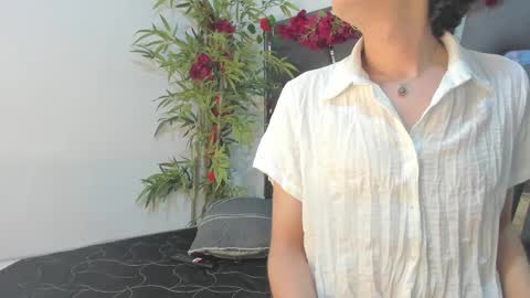 B L A C K  R O S E  online show from March 5, 11:38 am