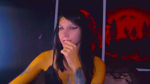 Kristin online show from October 19, 8:48 am