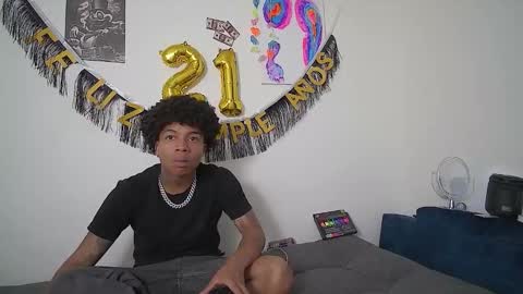 black_tentationx online show from December 3, 1:13 am