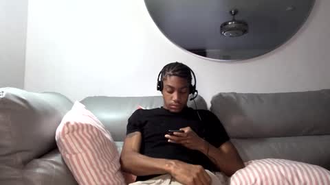 BlackBullTitus online show from October 7, 10:18 pm