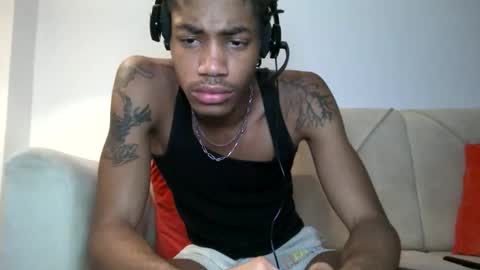 BlackBullTitus online show from November 12, 1:06 am