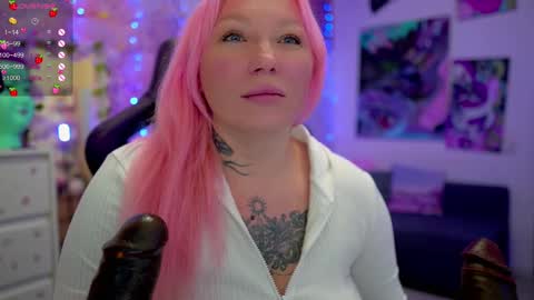 Alice online show from March 3, 6:55 pm