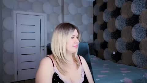 blackeyes11 online show from February 26, 2:48 am