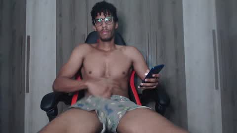 Blackguy720 online show from December 1, 9:26 pm