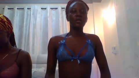 Snapshot of blackmela chatting on December 16, 1:31 am Blackmela online show from December 16, 1:31 am