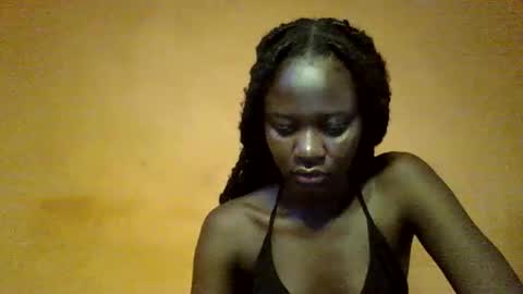 Snapshot of blackmela chatting on March 1, 7:51 am Blackmela online show from March 1, 7:51 am