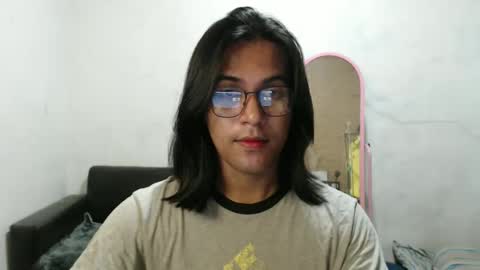 Ellez online show from December 2, 5:37 pm