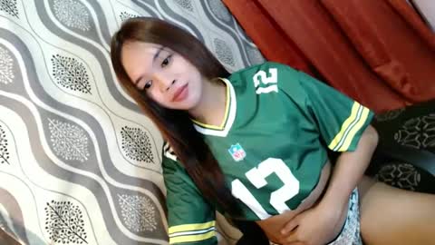 sweetyluna online show from December 21, 7:49 pm