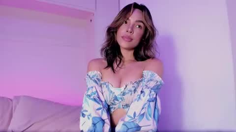 Snapshot of blackywhiite chatting on February 5, 4:47 pm GRACE online show from February 5, 4:47 pm