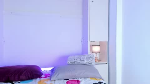 Snapshot of blackywhiite chatting on October 8, 4:10 am GRACE online show from October 8, 4:10 am