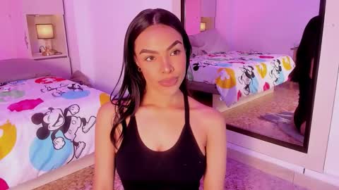 Snapshot of blackywhiite chatting on November 28, 6:05 am GRACE online show from November 28, 6:05 am