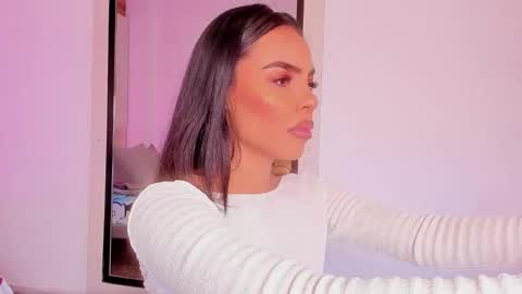 Snapshot of blackywhiite chatting on November 30, 5:00 am GRACE online show from November 30, 5:00 am