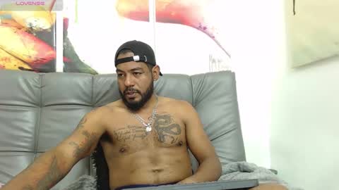 Richard online show from October 25, 2:41 am