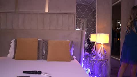 BlairSanders online show from September 26, 6:01 pm