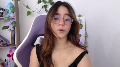   online show from January 7, 2:51 pm