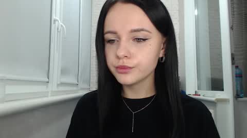 Snapshot of blairyates chatting on November 5, 10:43 pm BlairYates online show from November 5, 10:43 pm