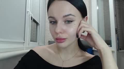 Snapshot of blairyates chatting on November 10, 11:26 pm BlairYates online show from November 10, 11:26 pm