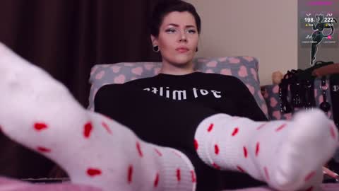 Snapshot of blake_luna chatting on January 9, 4:17 pm Britney online show from January 9, 4:17 pm