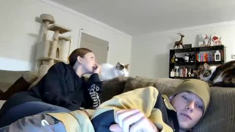 BlakeAndSkylar online show from December 2, 2:31 am