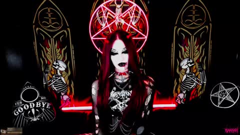 Snapshot of blasphemiangxrl chatting on December 21, 12:49 pm online show from December 21, 12:49 pm