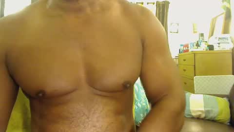 Snapshot of blkbiguncut10462 chatting on February 6, 11:32 am blkbiguncut10462 online show from February 6, 11:32 am