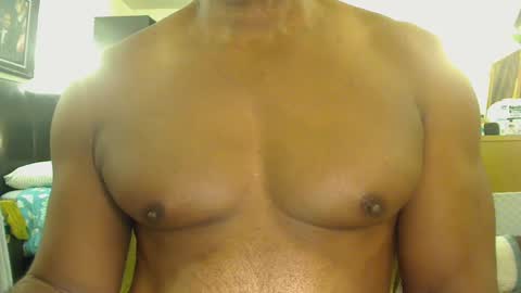 Snapshot of blkbiguncut10462 chatting on February 8, 4:57 am blkbiguncut10462 online show from February 8, 4:57 am