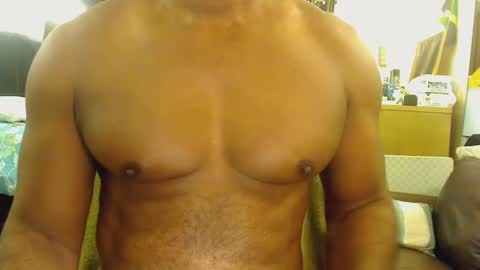 Snapshot of blkbiguncut10462 chatting on February 20, 2:46 pm blkbiguncut10462 online show from February 20, 2:46 pm