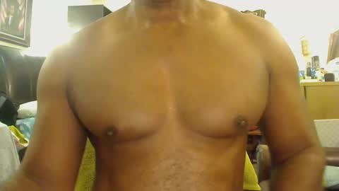 Snapshot of blkbiguncut10462 chatting on February 21, 12:39 pm blkbiguncut10462 online show from February 21, 12:39 pm