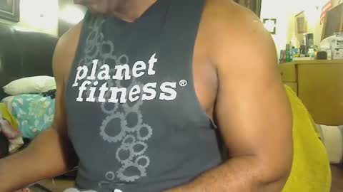 Snapshot of blkbiguncut10462 chatting on March 9, 8:42 pm blkbiguncut10462 online show from March 9, 8:42 pm