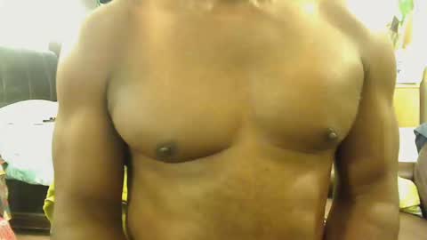 Snapshot of blkbiguncut10462 chatting on October 12, 10:42 pm blkbiguncut10462 online show from October 12, 10:42 pm