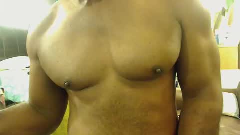 Snapshot of blkbiguncut10462 chatting on October 29, 5:10 am blkbiguncut10462 online show from October 29, 5:10 am