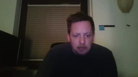 Snapshot of blonde32m chatting on December 26, 12:57 am blonde32m online show from December 26, 12:57 am