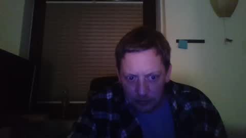 Snapshot of blonde32m chatting on January 8, 11:52 pm blonde32m online show from January 8, 11:52 pm