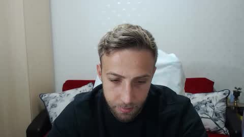 Mr Blond online show from October 2, 12:45 pm