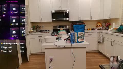 Bubbles online show from October 29, 2:03 am