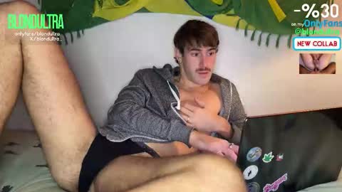 Snapshot of blondultra chatting on November 30, 6:12 pm blondultra online show from November 30, 6:12 pm