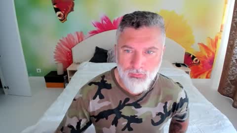 Snapshot of blowmyxxl chatting on November 13, 6:23 am Nico online show from November 13, 6:23 am