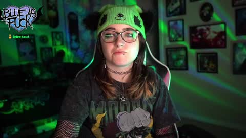 Blue online show from January 5, 2:38 am