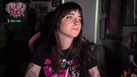 Blue online show from October 28, 11:51 pm