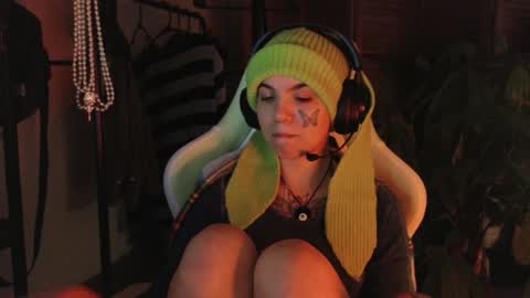 Blue online show from January 31, 2:15 am