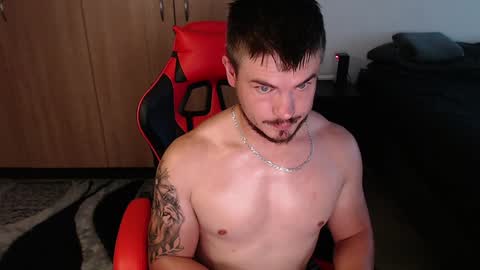 blueeyeboy0 online show from January 28, 3:57 pm