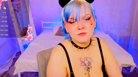 Hi my name is Lunaray online show from September 25, 2:04 am